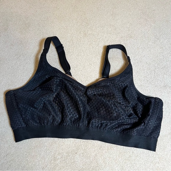 Chantelle C Magnifique Nouveau Wireless 2 Bra Bundle Black Size 38DDD / 38F - Picture 7 of 10